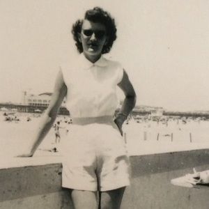 Meet your Posher, Jennifer